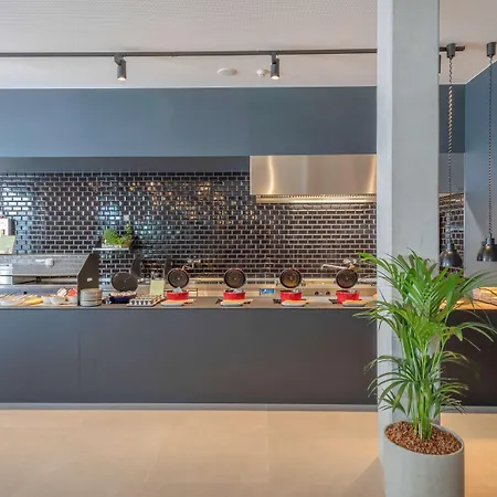 Innside By Melia 4*