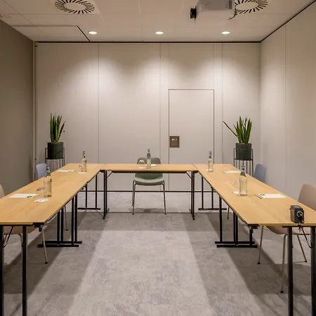 Innside By Meliá 4*