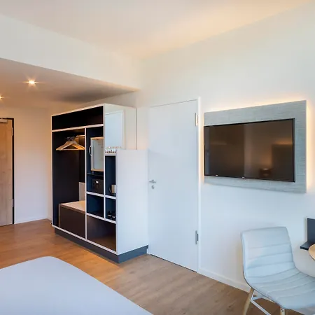 Innside By Melia 4*