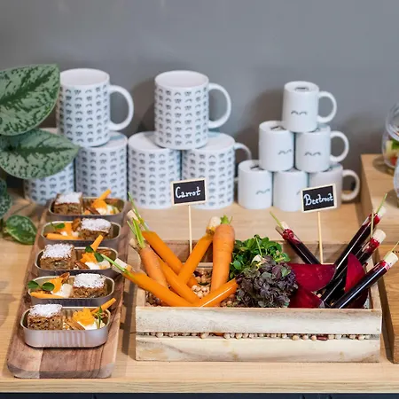 Отель Innside By Melia 4*